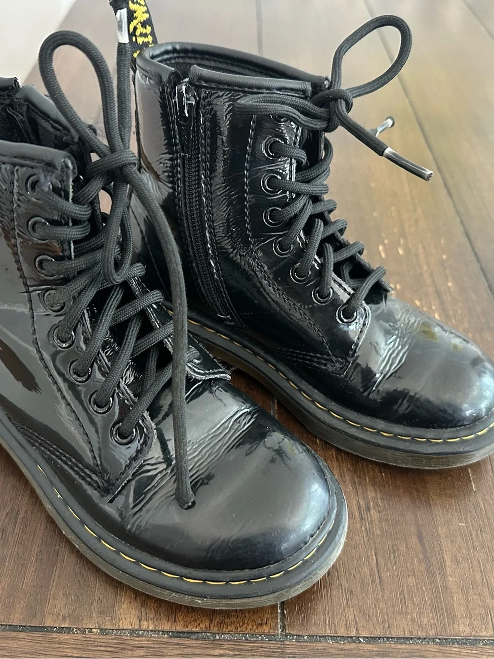 Dr. Martens 1460 kids boots